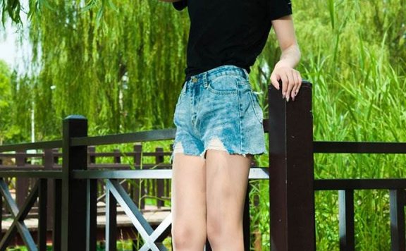 资讯|Ligui丽柜 – 2020.10.19 [莲池浴清丝] 蕊蕊 [77p-54M]