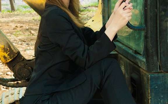 资讯|Ligui丽柜 – 2023.04.10 [野外柑丝] 心心 [59p-79M]