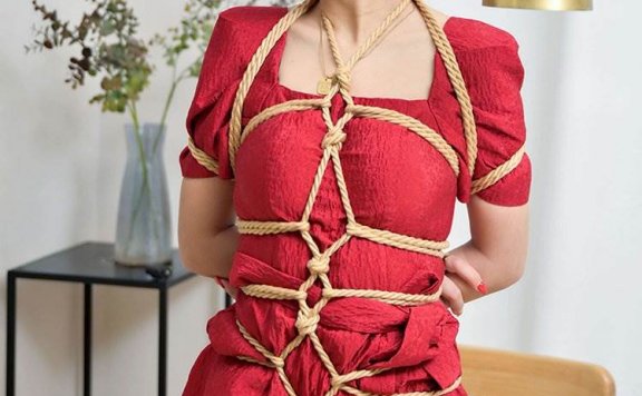 资讯|Ligui丽柜 – 2022.08.24 [红衣龟甲后手] 小發 [69p-120M]