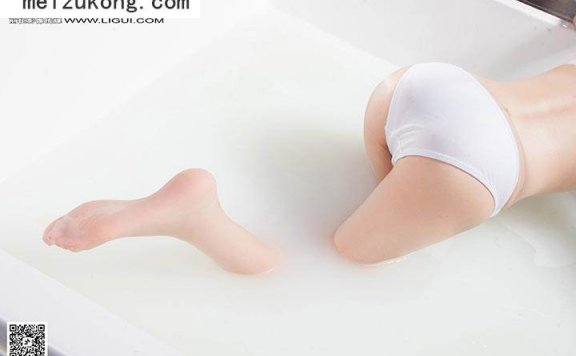 资讯|Ligui丽柜 – 2016.07.09 另类视觉 Model Vivky [29P-18.3M]