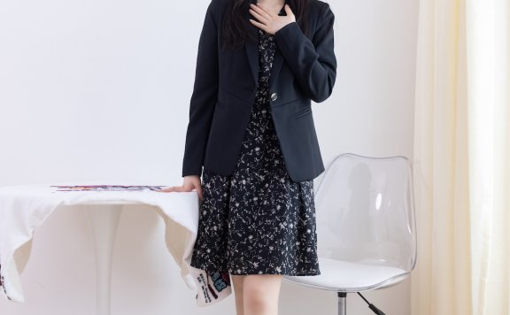 资讯|物恋传媒 – NO.2065期 《小酒》 短靴，肉丝[脚尖加固款]，老头乐挠脚剧情，物恋传媒，物恋摄影映画