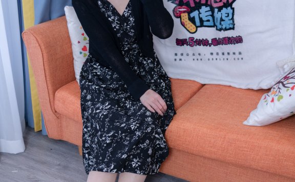 资讯|物恋传媒 – NO.2082期 《川川》 平底鞋，肉丝[脚尖加固款]，瑜伽动作