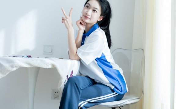 资讯|物恋传媒 – NO.2186期 《小影》 运动鞋,厚白丝,校服裤里丝,物恋传媒,物恋摄影映画