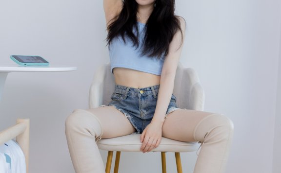 资讯|物恋传媒 – NO.2207期 《青柠》 高跟长靴，蓝色短袜，裸足，物恋传媒，物恋摄影映画