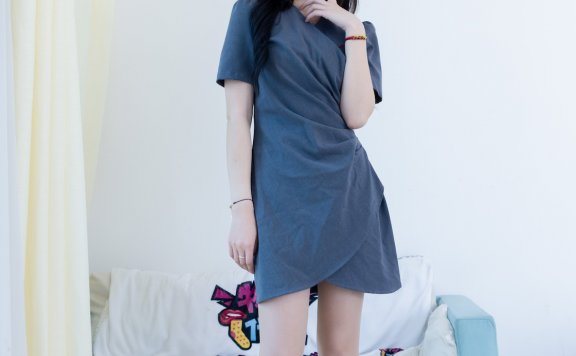 资讯|物恋传媒 – NO.2336期 《樱桃》 三双高跟鞋，薄肉丝[脚尖透明款]，裸足，视频以超近景特写为主