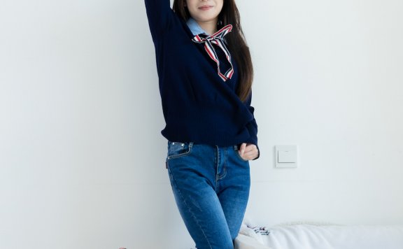 资讯|物恋传媒 – NO.2379期 《闪闪》 帆布鞋，白棉袜，厚白丝小腿袜，裸足，物恋传媒，物恋摄影映画