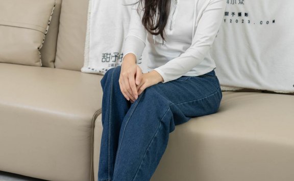 资讯|甜予摄影 – NO.237期 《梦梦》 靴子 ，白棉袜， 薄肉丝[脚尖加固]