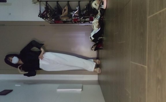 资讯|crush C3168 – 季晴丝袜脚踩小金鱼 [8分14秒]