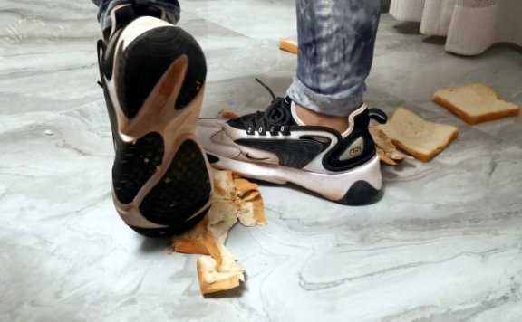 资讯|crush 《大美》12片吐司擦拭清理Nike跑鞋 [9分43秒]