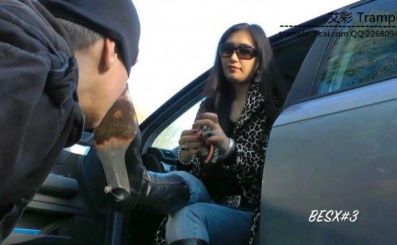 资讯|欧美调教 蕾拉新片长靴野外调教 [48分56秒]