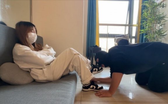 资讯|子怡工作室 《小鲨鱼殿下》日常耐克踩手 [23分34秒]