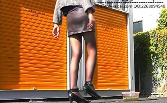 资讯|crush 制服少女に踏まれたい ss-54 [10分24秒]