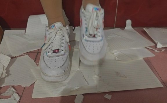 资讯|crush 《桃子姐姐》空军一号踩本子~ [21分24秒]