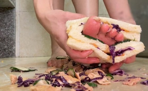 资讯|crush 三明治夹心 [9分43秒]