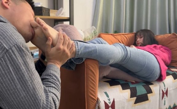 资讯|女王女主 《第5风格》00后被迷晕舔脚 [30分19秒]