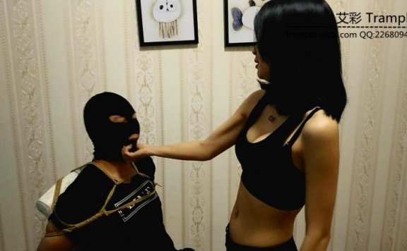 资讯|女王女主 湘香女王处死叛徒 [32分35秒]