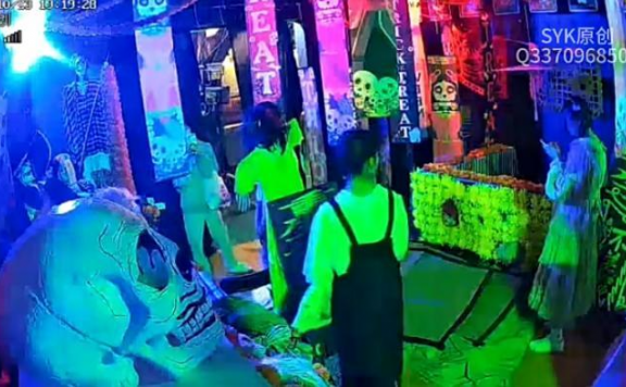 资讯|crush 《SYK无意识》DAY2男女无差别-鬼屋的地毯下 [49分10秒]