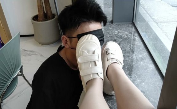 资讯|黑丝诱惑 《黑丝诱惑》素人篇：某平台带货主播婉茹的第一视角拍摄 [48分56秒]