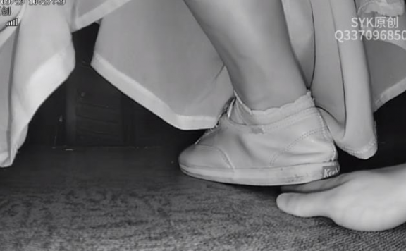 资讯|crush 《SYK无意识》汉服小白鞋小姐姐发现手后跺碾 [23分37秒]
