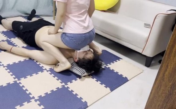 资讯|微耀星空 坐脸窒息+语言羞辱 [48分56秒]