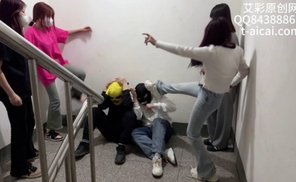 资讯|女王女主 『chnnsct1818』群殴造谣者们，残忍疯狂踢踹 [48分56秒]