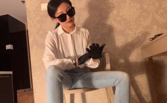 资讯|苏曼女主 苏曼女侦探审问惩罚小偷怒踩手指《55》 [48分56秒]