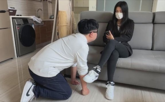 资讯|子怡工作室 《无双sama》素人姐姐职业装玩m [21分36秒]