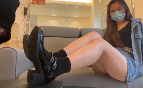 资讯|子怡工作室 《无双Sama》沉浸式舔小皮鞋 [48分56秒]