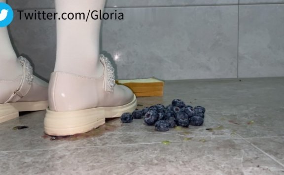 资讯|crush A54 – 白丝小皮鞋踩面包片葡萄 [9分43秒]