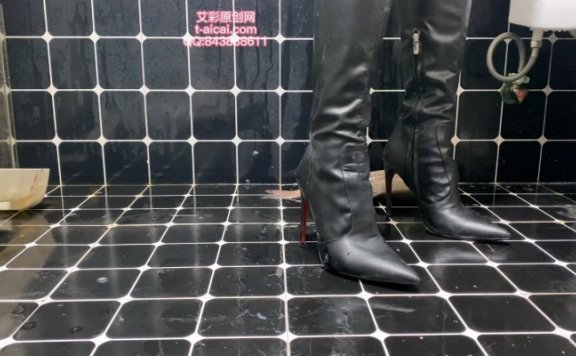 资讯|蓝色格调 冰诺S 174大长腿高跟踩踏大鱼2 [23分37秒]