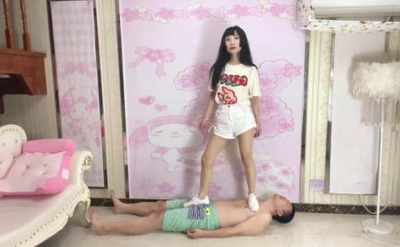 资讯|兔粉粉 《兔粉粉》健身回来之后的踩踏 [48分56秒]