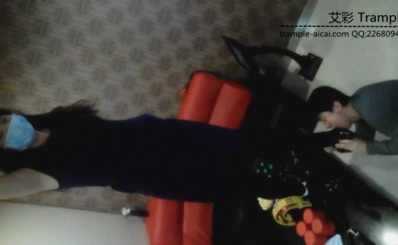 资讯|极致视频 夫妻主女主KTV玩小矮耳光圣水侮辱下贱狗 [48分56秒]