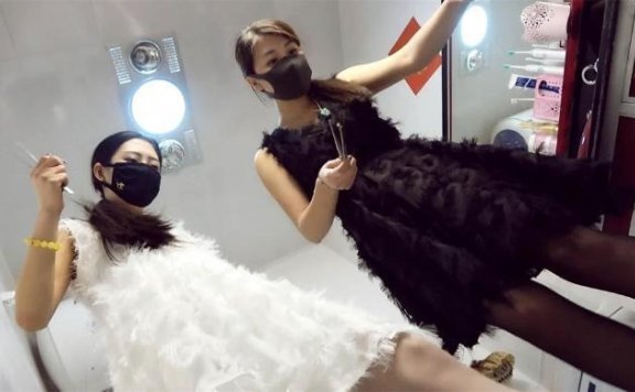 资讯|婧児小主 GP033a 婧児晓G 双人高跟凉鞋Crush蟋蟀 碾杀踩死！一个不留 [10分14秒]