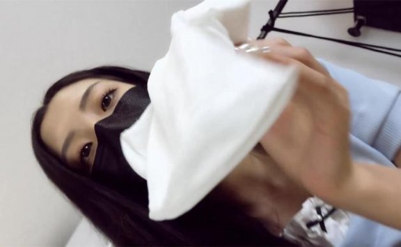 资讯|婧児小主 LCT205a 晓G白袜脚玩弄 肉丝踩干你 再用脚狠跺你没用的废物!实况跟随POV a [9分46秒]