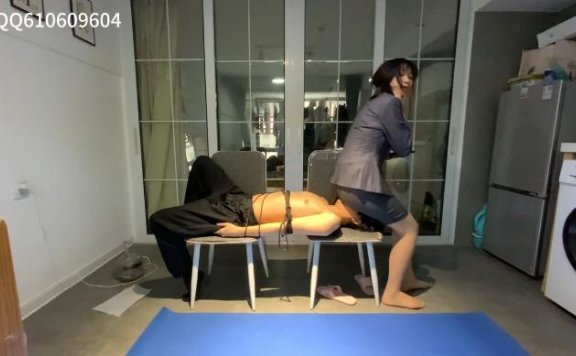 资讯|野性偏爱 我是职员女友的专属按臀器 [32分35秒]