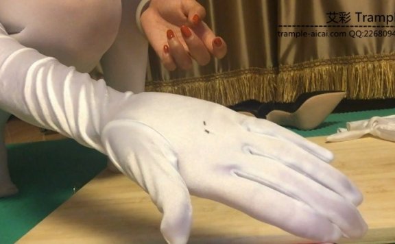 资讯|婧児小主 婧児小主S073 GTS女巨人剧情 女魔王将闯入的人类变成蚂蚁折磨 [21分24秒]