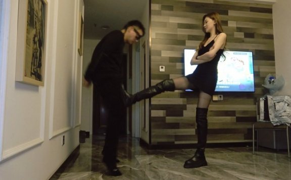 资讯|冷柔原创 《艾琳S175》暴力虐裆的极限 [9分46秒]