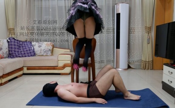 资讯|女王女主 萝莉主小皮鞋无视痛苦爆踩毯子，腿绞坐脸最后第一人称羞辱 [48分56秒]