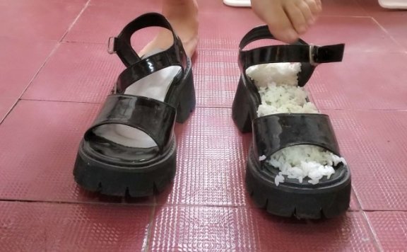 资讯|crush 《橘子粥》裸足丝袜踩米饭 [9分43秒]