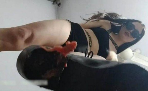 资讯|crush 漂亮小姐姐棉袜皮鞋爆踩小蛙尸体黏在鞋底下面语言羞辱 [6分44秒]