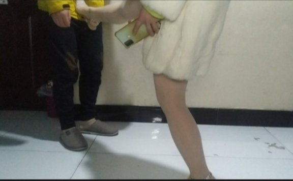 资讯|女王女主 剧情-美女踩虐外卖小哥 [48分56秒]