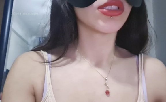 资讯|欧美调教 89部亚裔混血女王Melek生活化调教闻舔臭丝袜脚臭棉袜脚脏鞋底搬站合集！ [48分56秒]