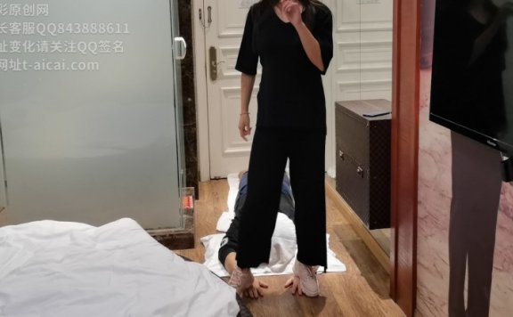 资讯|女王女主 《橘子粥》宅舞～无意识跳舞踩踏，在手上跳舞 [23分37秒]