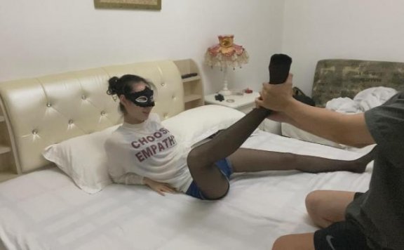 资讯|活力诗蔓 残忍虐掰！黑丝美腿的痛楚 [32分35秒]