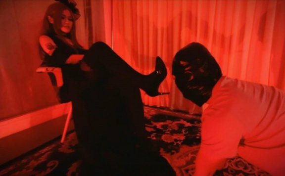 资讯|H.P.L栖心之栈 〖H.P.L栖心之栈〗—木堇黑丝的惩罚 [48分56秒]