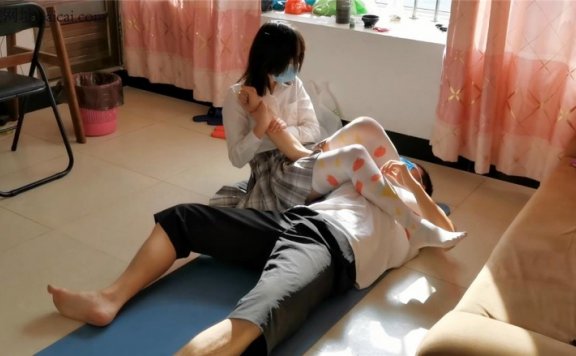 资讯|女王女主 《茗烟》 小玖教训小慕 [42分56秒]