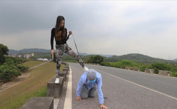 资讯|奴隶岛 『奴隶岛』—灵灵户外人形犬训练 [6分3秒]