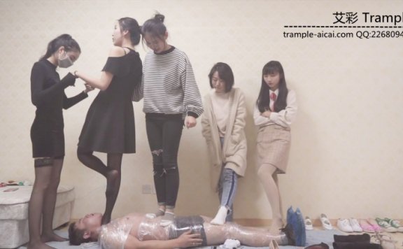 资讯|婉慈Icon 《婉慈Icon》5s保鲜膜包暴力踩踏 [48分56秒]