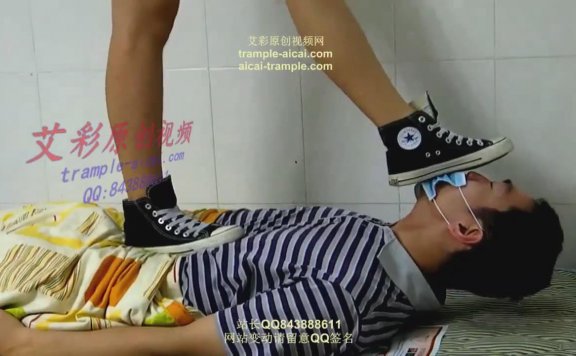 资讯|采乐工作室 人形拱桥细高跟凌空飞踩、帆布鞋、黑丝暴力踩头 [32分35秒]