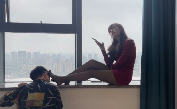 资讯|黑丝诱惑 《黑丝诱惑》素人篇：探店主播洋洋的首次拍摄 [48分56秒]